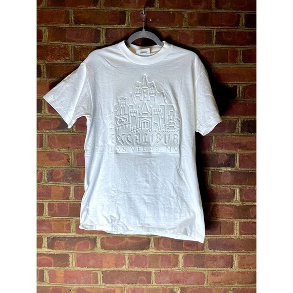 Vintage Excalibur Las Vegas T Shirt - Picture 1 of 5